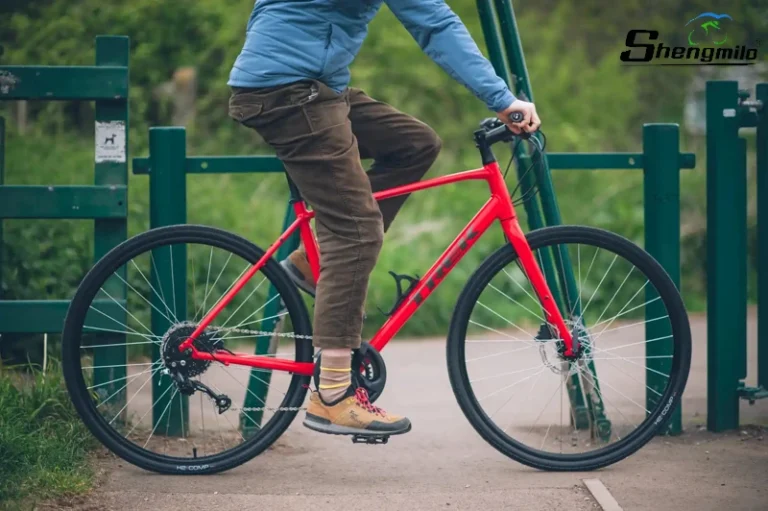 Shengmilo Bike rider showing ideal posture on the bike for an optimal riding experience